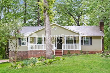 237 Creekwood Dr Advance, NC 27006